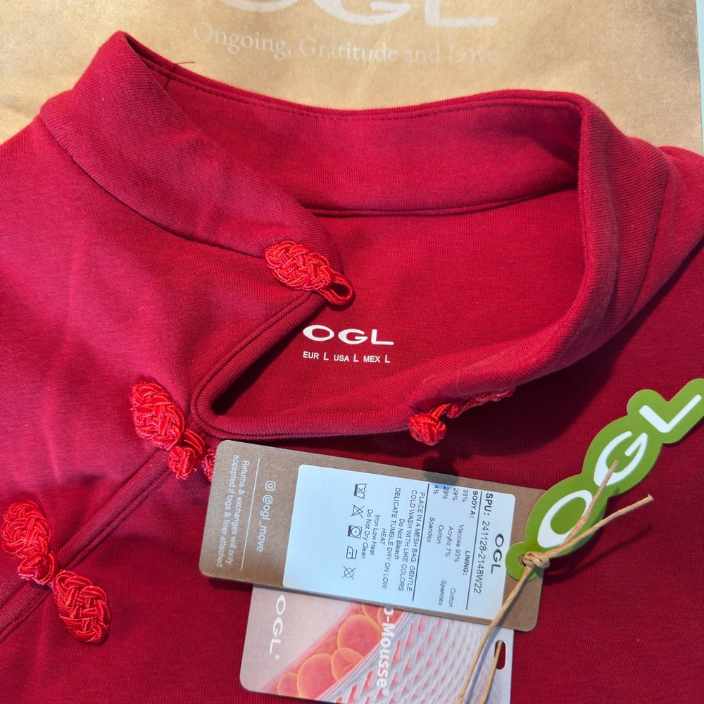 Mandarin Collar Asymmetric Frog Button Brami Top - Large - Picture 4 of 4